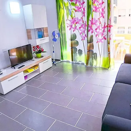 New And Beautiful In Cristianos, Free Wi-fi, Ocean View