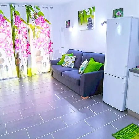 Апартаменты New And Beautiful In Cristianos, Free Wi-fi, Ocean View *