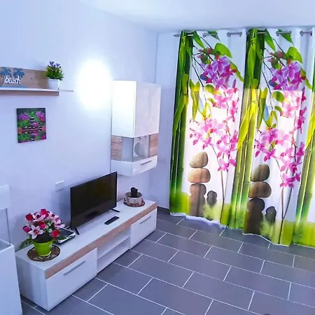New And Beautiful In Cristianos, Free Wi-fi, Ocean View Los Cristianos (Tenerife)