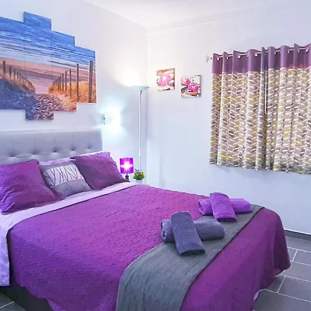 Апартаменты New And Beautiful In Cristianos, Free Wi-fi, Ocean View Лос Кристианос