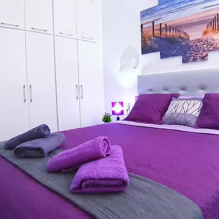 New And Beautiful In Cristianos, Free Wi-fi, Ocean View Appartement