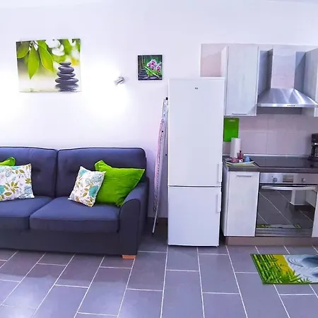 Lejlighed New And Beautiful In Cristianos, Free Wi-fi, Ocean View *