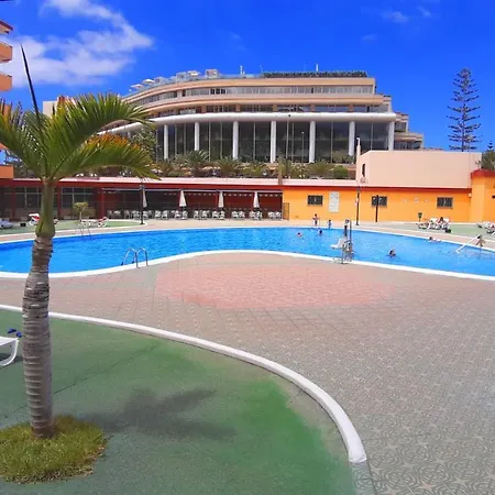 Lejlighed New And Beautiful In Cristianos, Free Wi-fi, Ocean View *